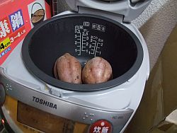 炊飯器でお芋.jpg